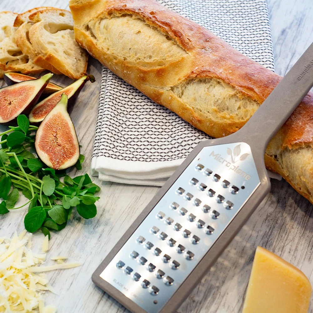 Microplane Coarse Grater Dover Grey 3 Microplane Coarse Grater Dover Grey - Image 3