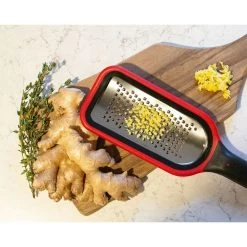 Microplane Select Series Coarse Grater Red -Breville Sales Store DKS 15220 3