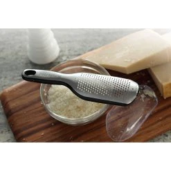 Microplane Elite Coarse Grater Black -Breville Sales Store DKS 15300 3