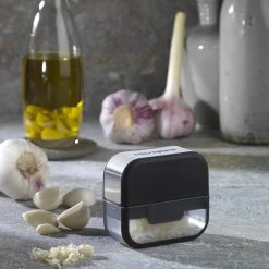 Microplane Specialty Series Garlic Mincer -Breville Sales Store DKS 15998 3