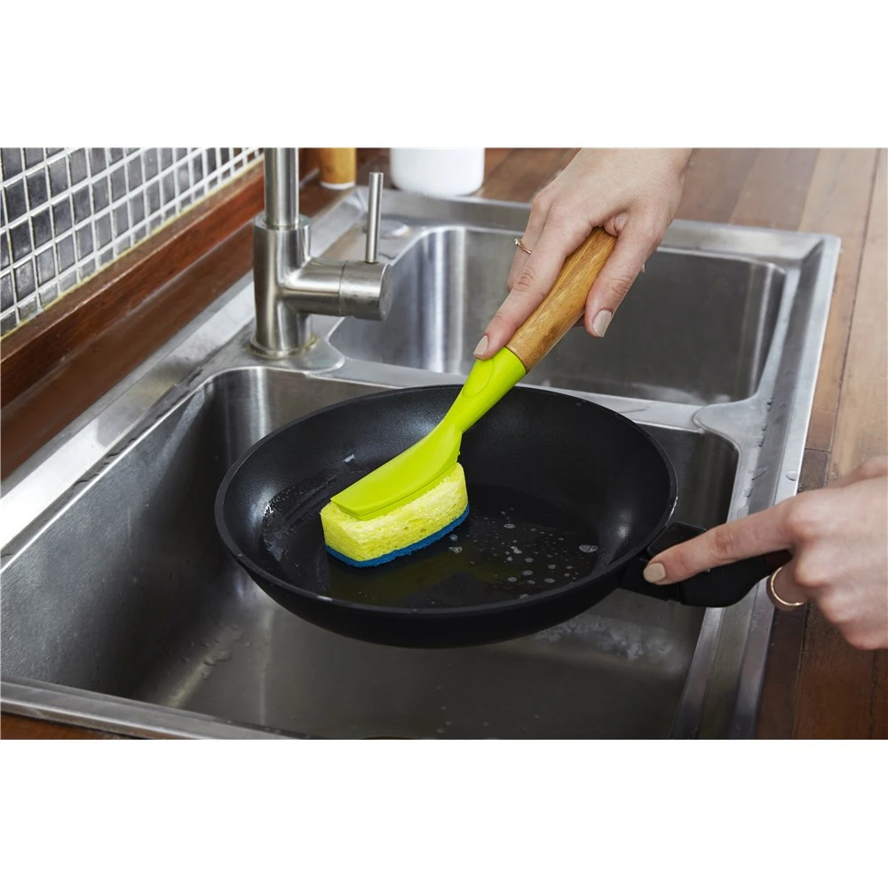 Full Circle Suds Ups Soap Dispensing Sponge 2 Full Circle Suds Ups Soap Dispensing Sponge - Image 2