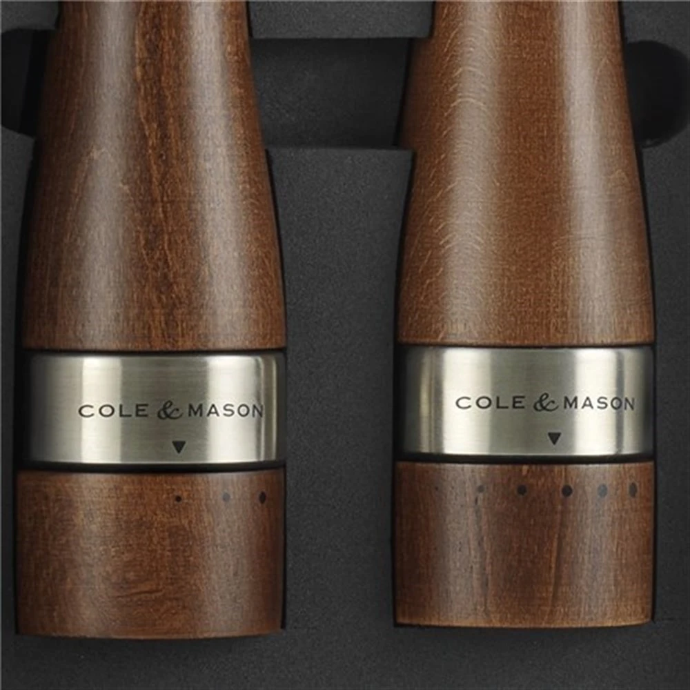 Cole & Mason Cole & Mason Oldbury Gourmet Precision Salt And Pepper Mill Gift Set 4 Cole & Mason Cole & Mason Oldbury Gourmet Precision Salt And Pepper Mill Gift Set - Image 4
