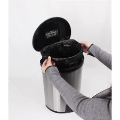 White Magic Eco Basics Garbage Bags Small 8 White Magic Eco Basics Garbage Bags Small -Breville Sales Store JTY WMEBGBS 4