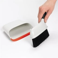 OXO Good Grips Compact Dustpan & Brush Set -Breville Sales Store KHA 1334280 3