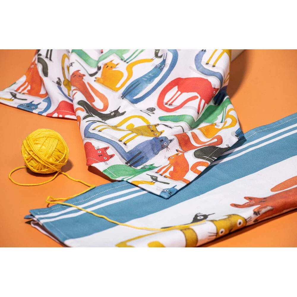 Ashdene Quirky Cats Assorted 2 Pack Of Kitchen Towels 2 Ashdene Quirky Cats Assorted 2 Pack Of Kitchen Towels - Image 2
