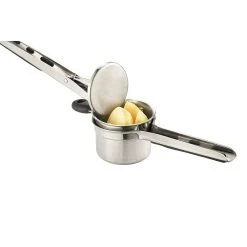 Easy Grips Potato Ricer -Breville Sales Store PCP 1040508 3